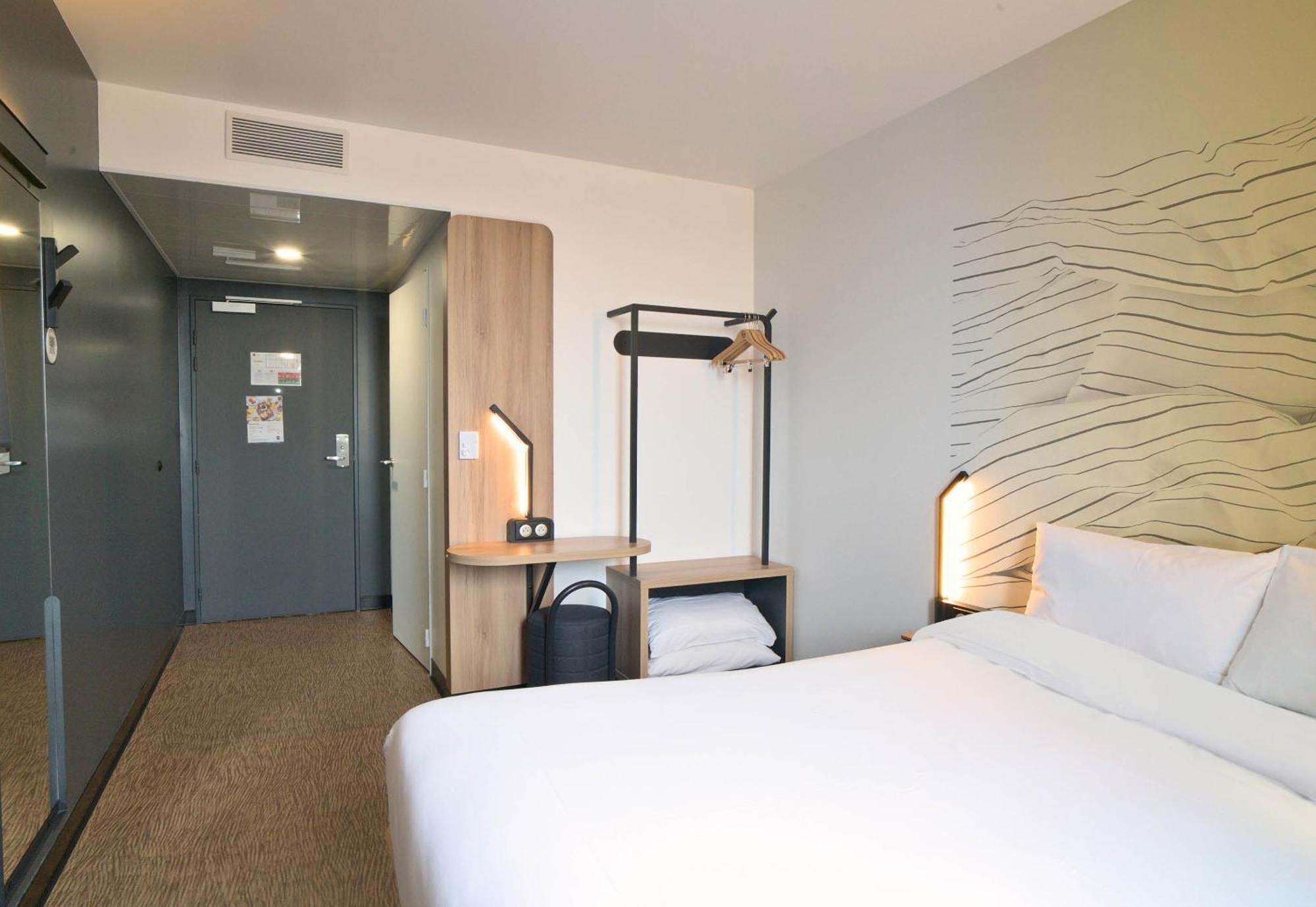 B&B Hotel Dreux Nord Dış mekan fotoğraf